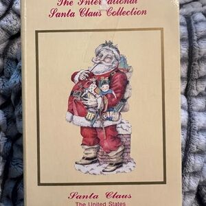 Santa Claus Figurine from The International Santa Claus Collection